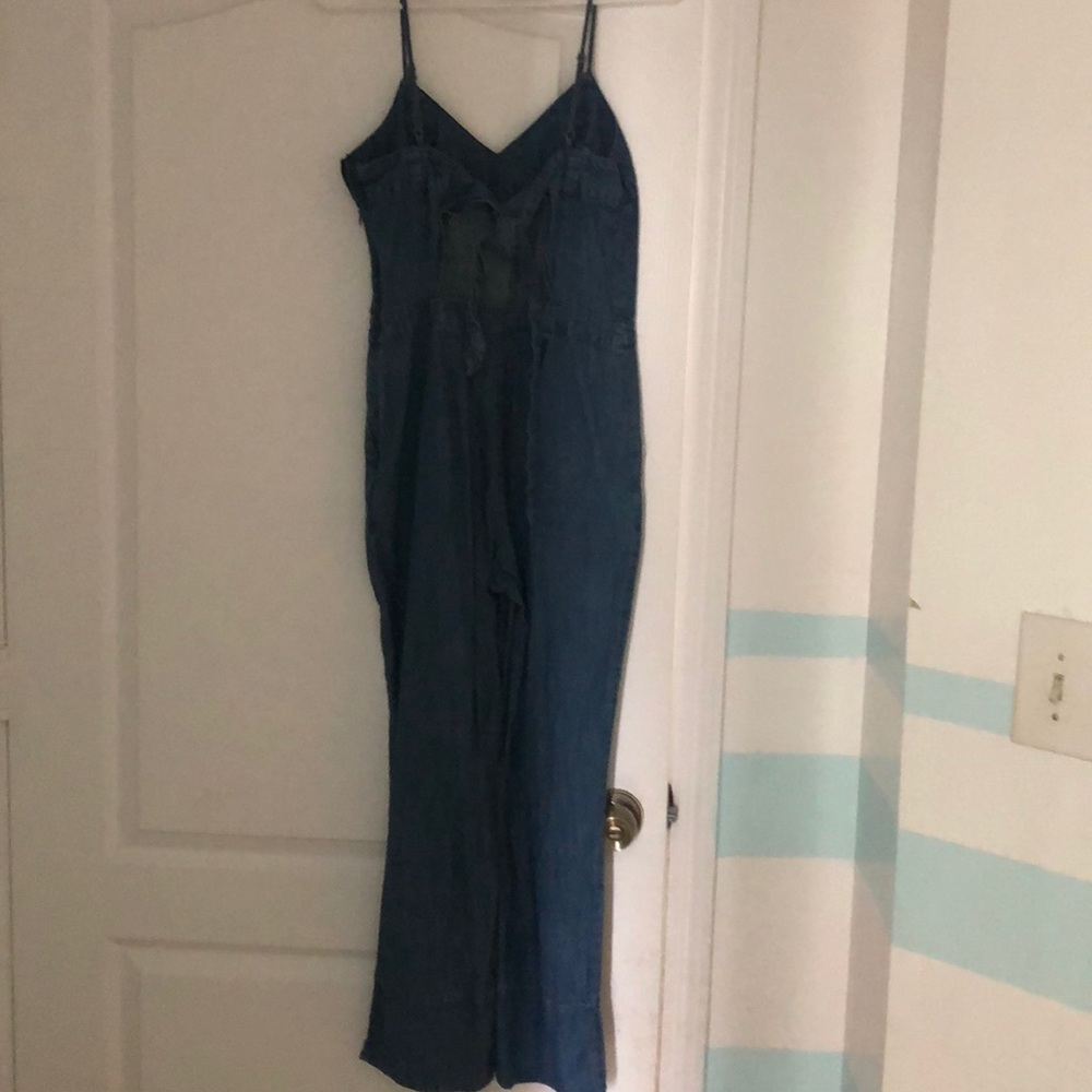 Jean - Picture 2 of 2